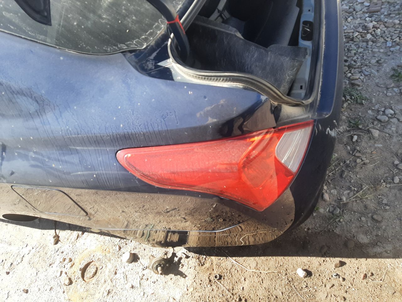 https://f005.backblazeb2.com/file/img-partshotlines-com/Inventory/SW48/Vehicle/5783_06.jpg
