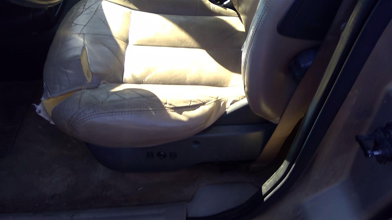 https://f005.backblazeb2.com/file/img-partshotlines-com/Inventory/SW52/Vehicle/18423_03.jpg