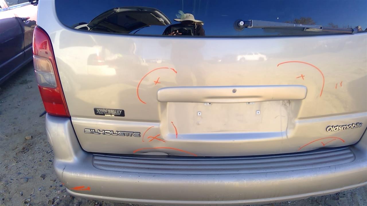 https://f005.backblazeb2.com/file/img-partshotlines-com/Inventory/SW52/Vehicle/18423_13.jpg
