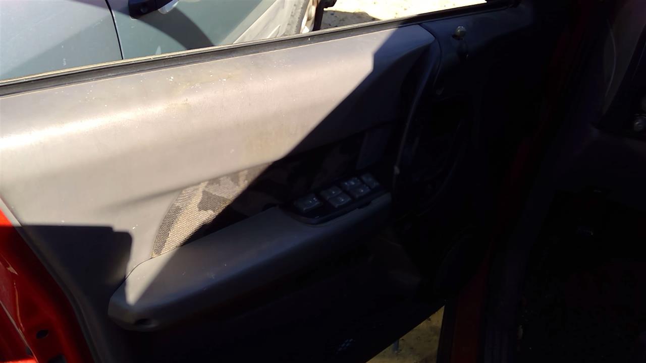 https://f005.backblazeb2.com/file/img-partshotlines-com/Inventory/SW52/Vehicle/18424_02.jpg