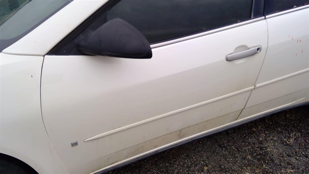 https://f005.backblazeb2.com/file/img-partshotlines-com/Inventory/SW52/Vehicle/18705_11.jpg