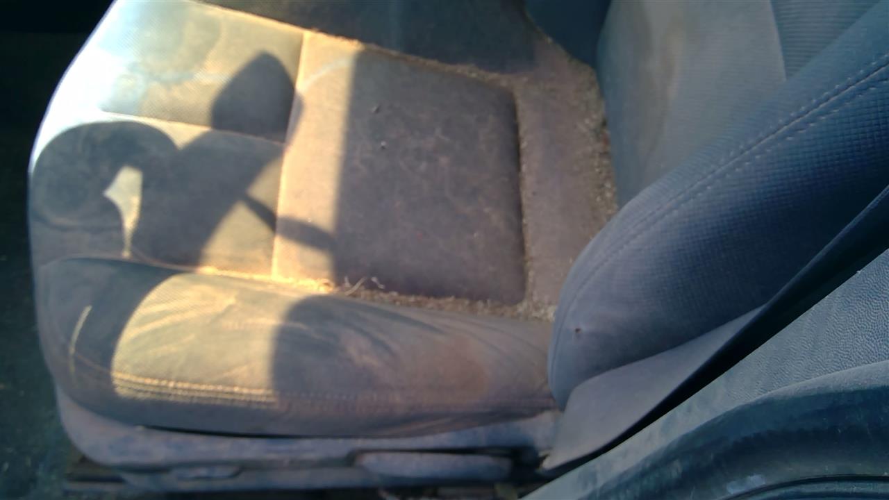 https://f005.backblazeb2.com/file/img-partshotlines-com/Inventory/SW52/Vehicle/19358_03.jpg