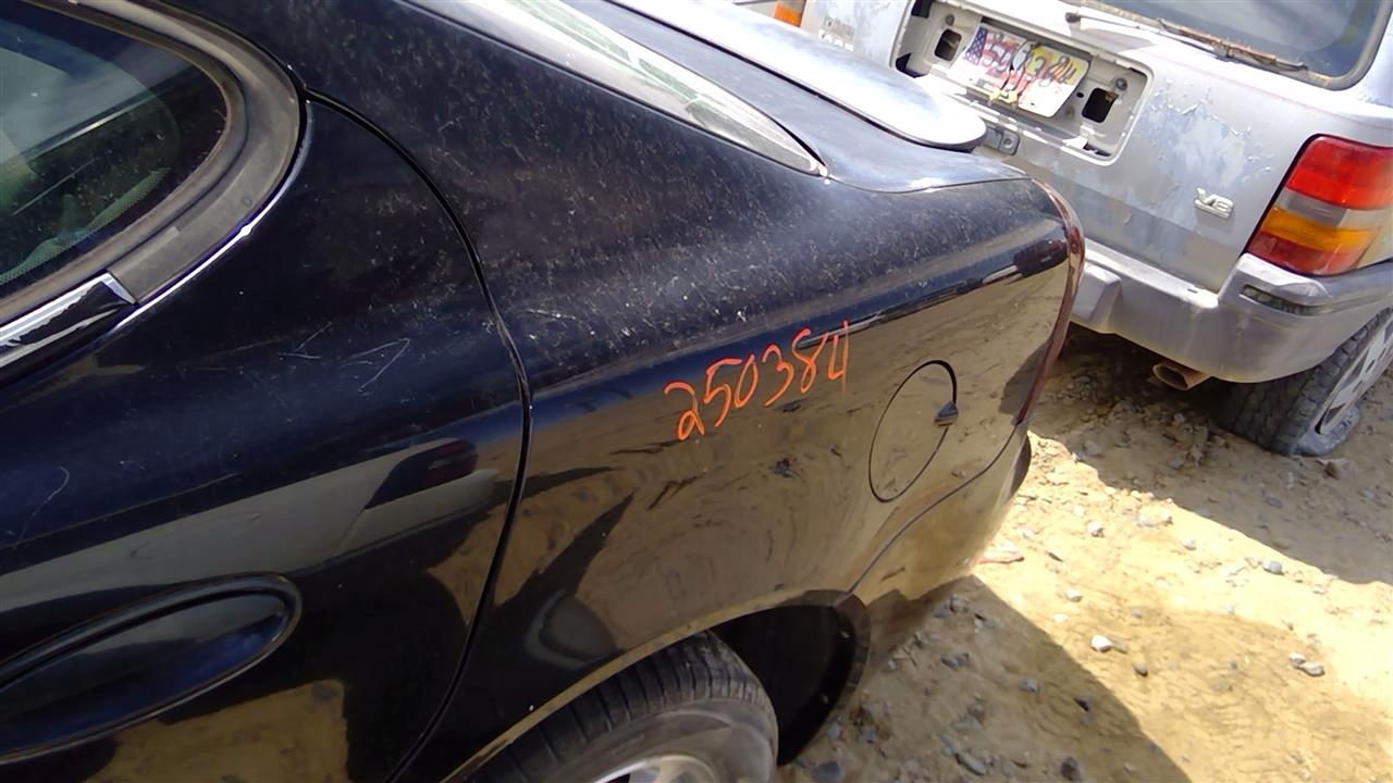 https://f005.backblazeb2.com/file/img-partshotlines-com/Inventory/SW52/Vehicle/19358_12.jpg