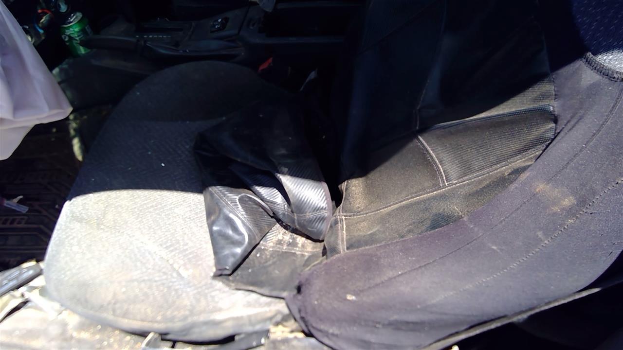 https://f005.backblazeb2.com/file/img-partshotlines-com/Inventory/SW52/Vehicle/19558_03.jpg