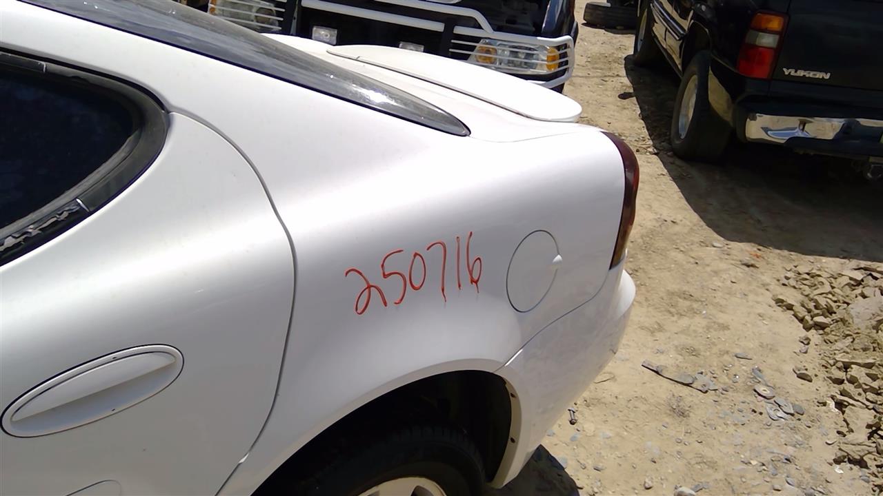 https://f005.backblazeb2.com/file/img-partshotlines-com/Inventory/SW52/Vehicle/19711_12.jpg
