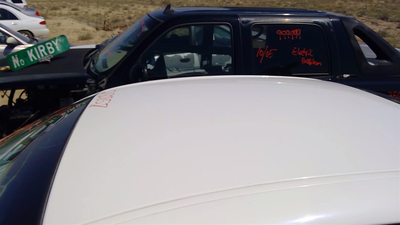 https://f005.backblazeb2.com/file/img-partshotlines-com/Inventory/SW52/Vehicle/19864_04.jpg