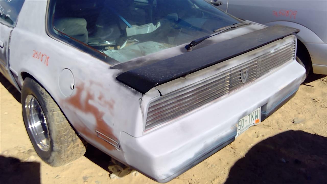 https://f005.backblazeb2.com/file/img-partshotlines-com/Inventory/SW52/Vehicle/19888_13.jpg