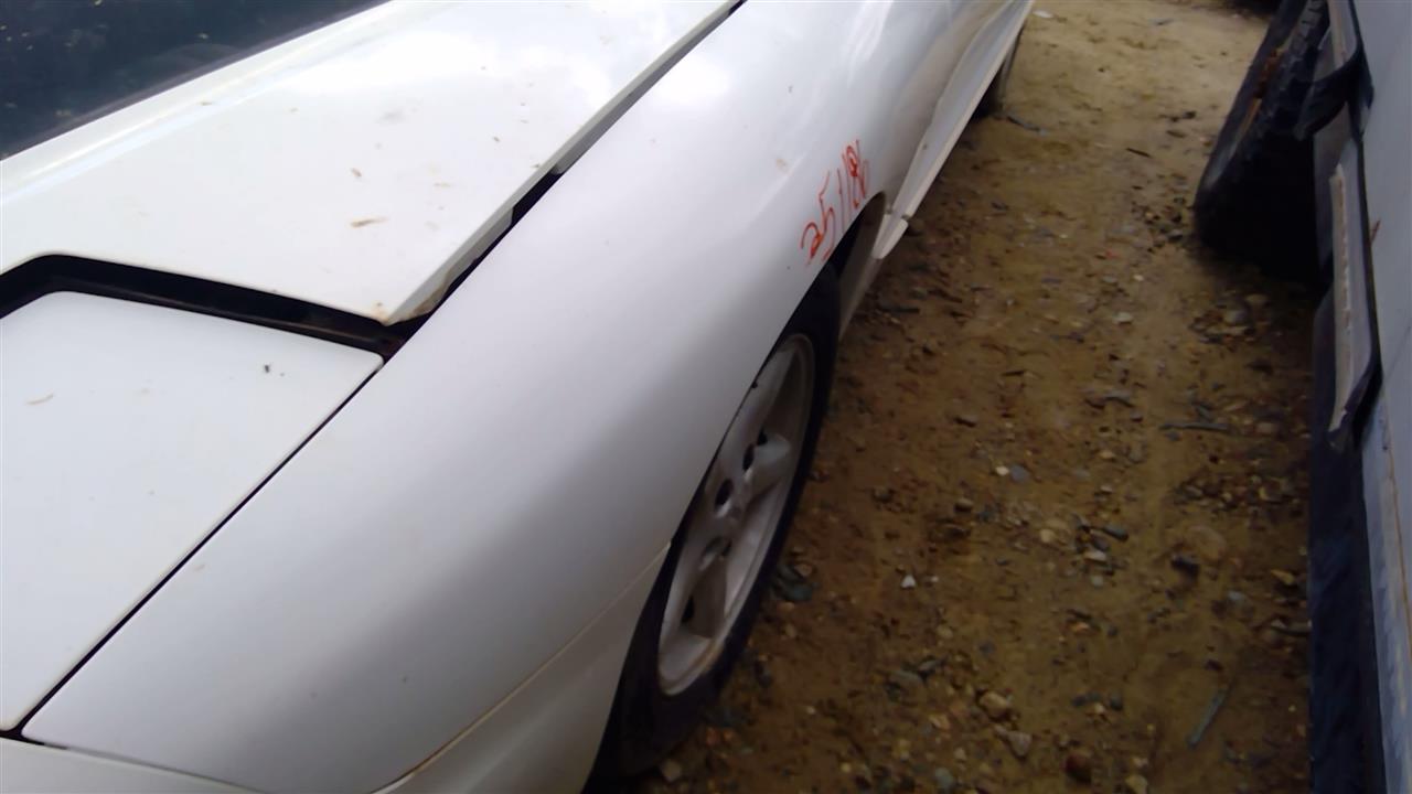 https://f005.backblazeb2.com/file/img-partshotlines-com/Inventory/SW52/Vehicle/20209_09.jpg