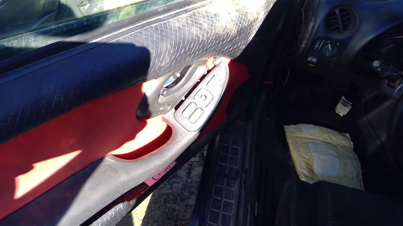 https://f005.backblazeb2.com/file/img-partshotlines-com/Inventory/SW52/Vehicle/20212_02.jpg