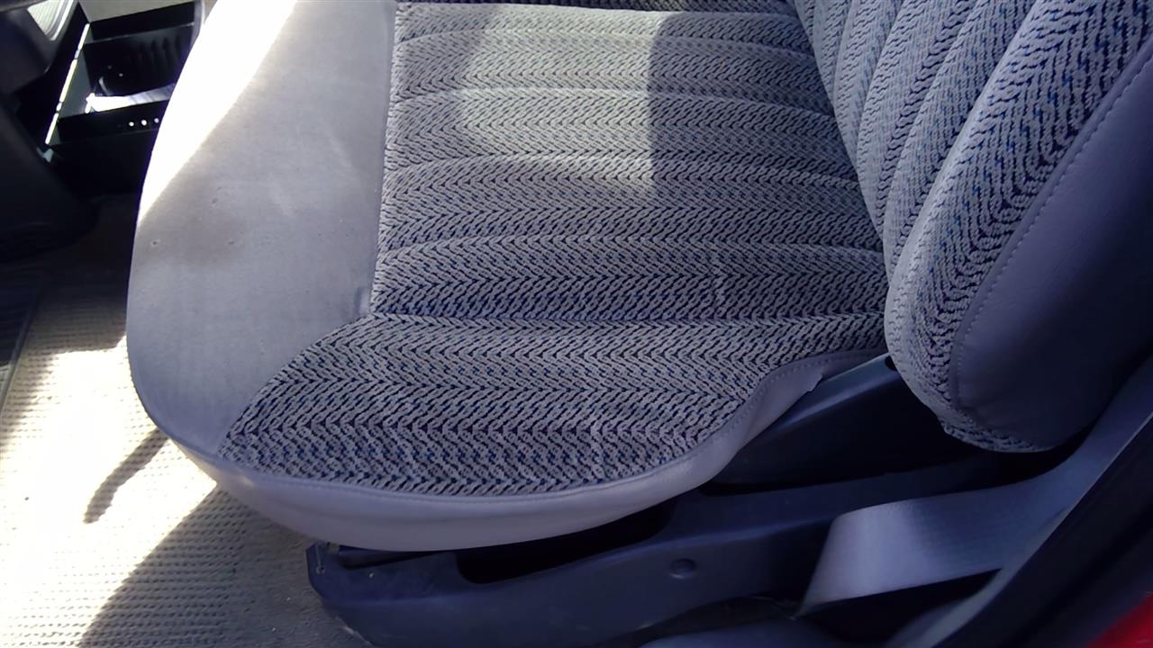 https://f005.backblazeb2.com/file/img-partshotlines-com/Inventory/SW52/Vehicle/20373_03.jpg
