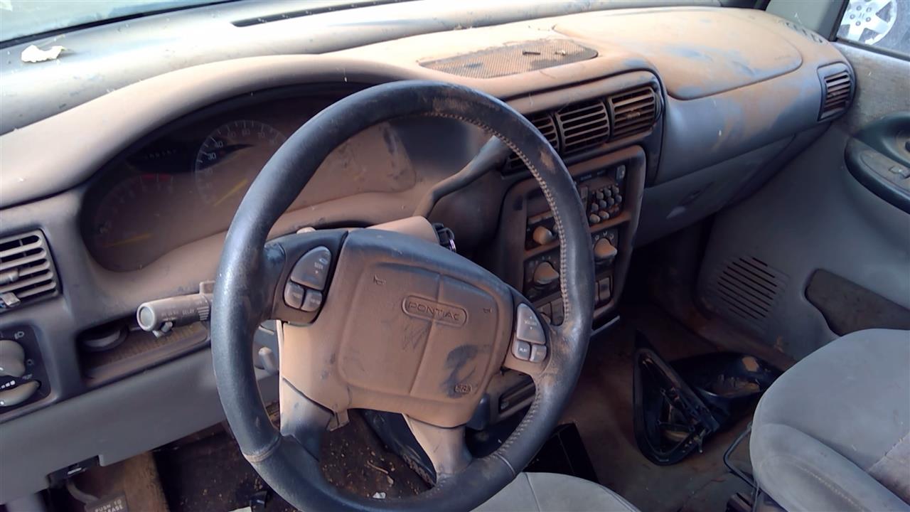 https://f005.backblazeb2.com/file/img-partshotlines-com/Inventory/SW52/Vehicle/20438_02.jpg