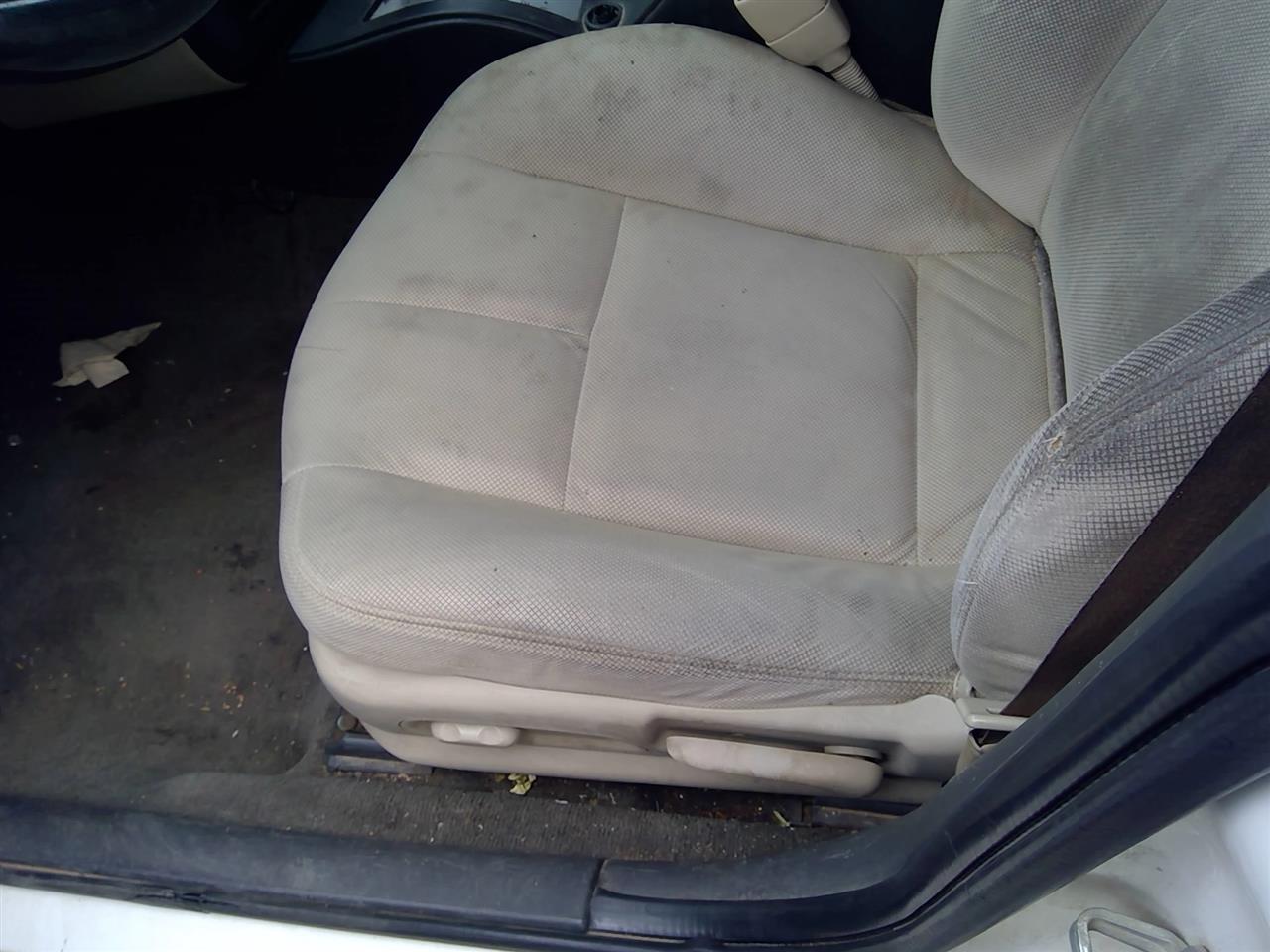 https://f005.backblazeb2.com/file/img-partshotlines-com/Inventory/SW52/Vehicle/20691_03.jpg