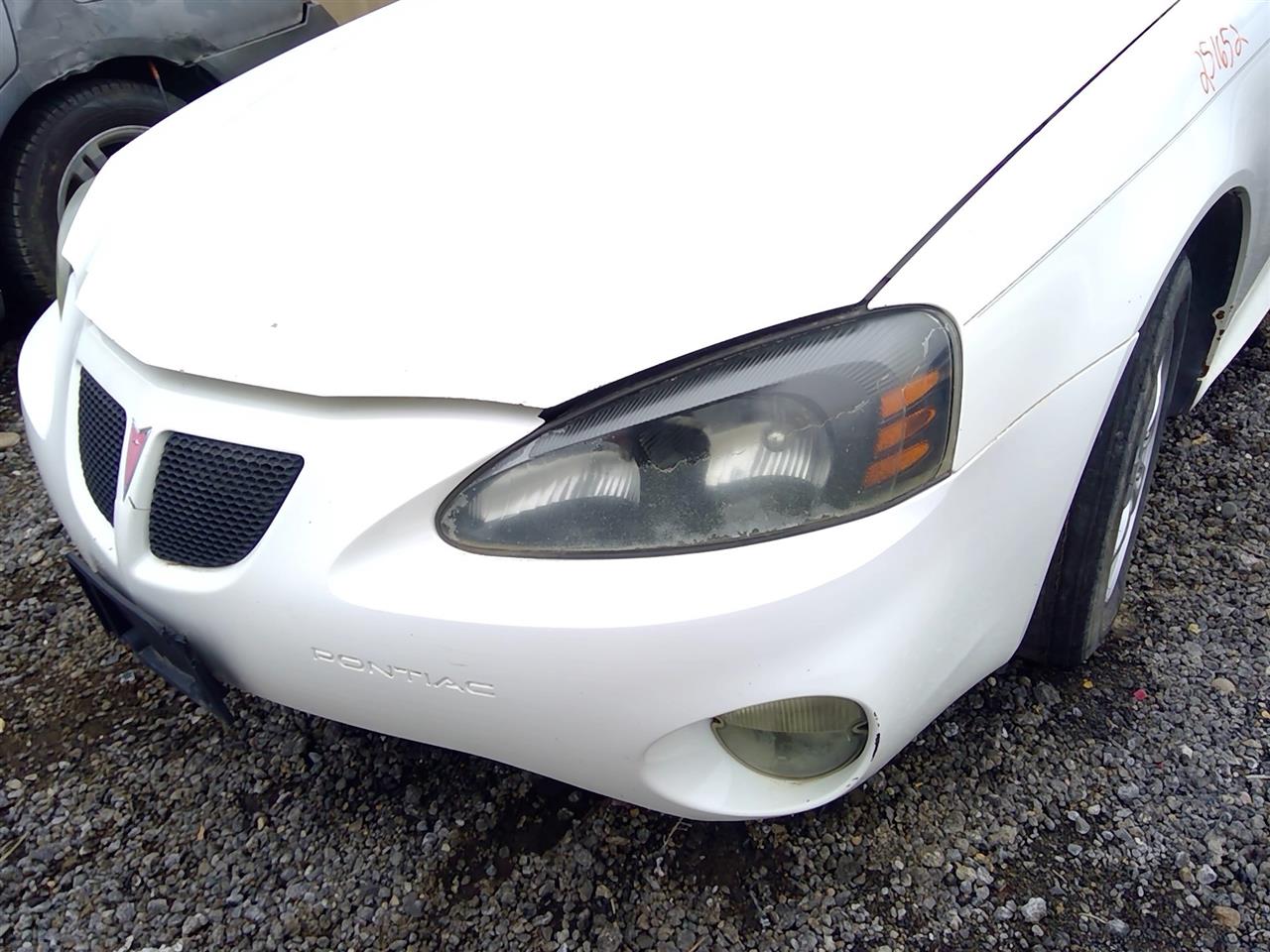 https://f005.backblazeb2.com/file/img-partshotlines-com/Inventory/SW52/Vehicle/20691_09.jpg