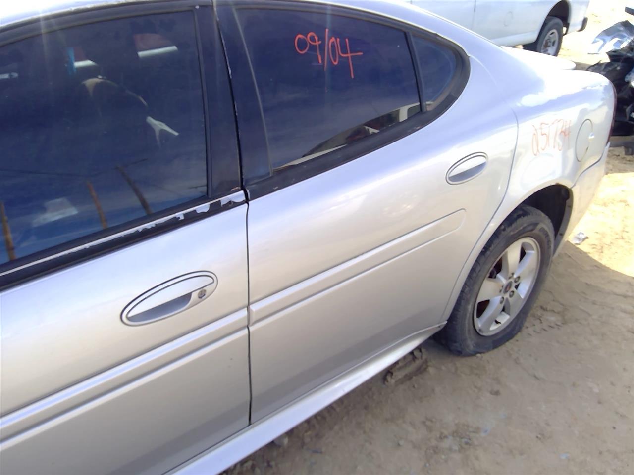 https://f005.backblazeb2.com/file/img-partshotlines-com/Inventory/SW52/Vehicle/20775_11.jpg