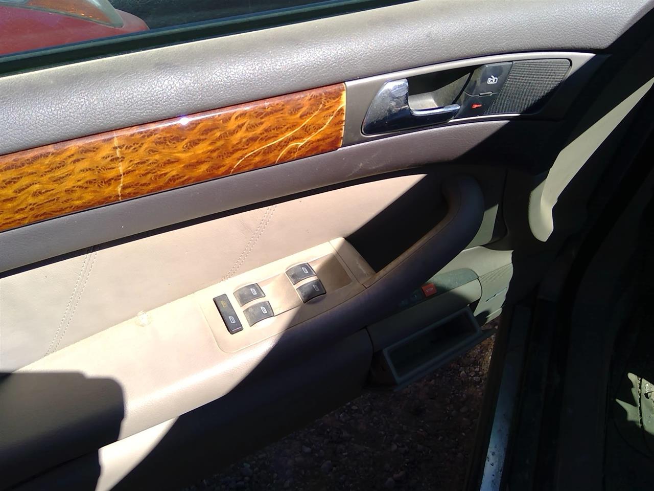 https://f005.backblazeb2.com/file/img-partshotlines-com/Inventory/SW52/Vehicle/20954_02.jpg
