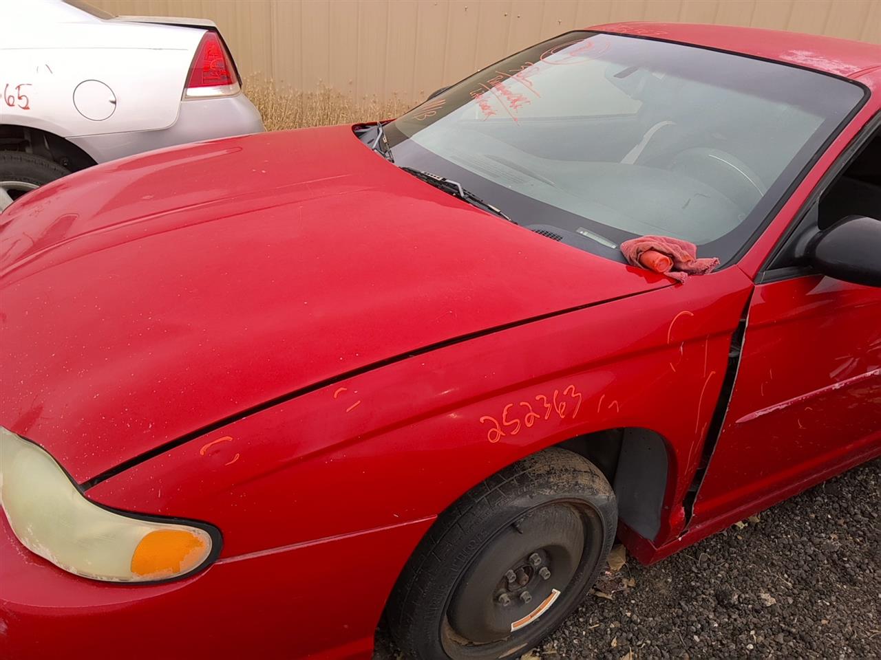 https://f005.backblazeb2.com/file/img-partshotlines-com/Inventory/SW52/Vehicle/21430_09.jpg