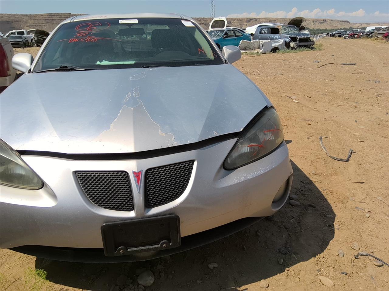 https://f005.backblazeb2.com/file/img-partshotlines-com/Inventory/SW52/Vehicle/21667_08.jpg
