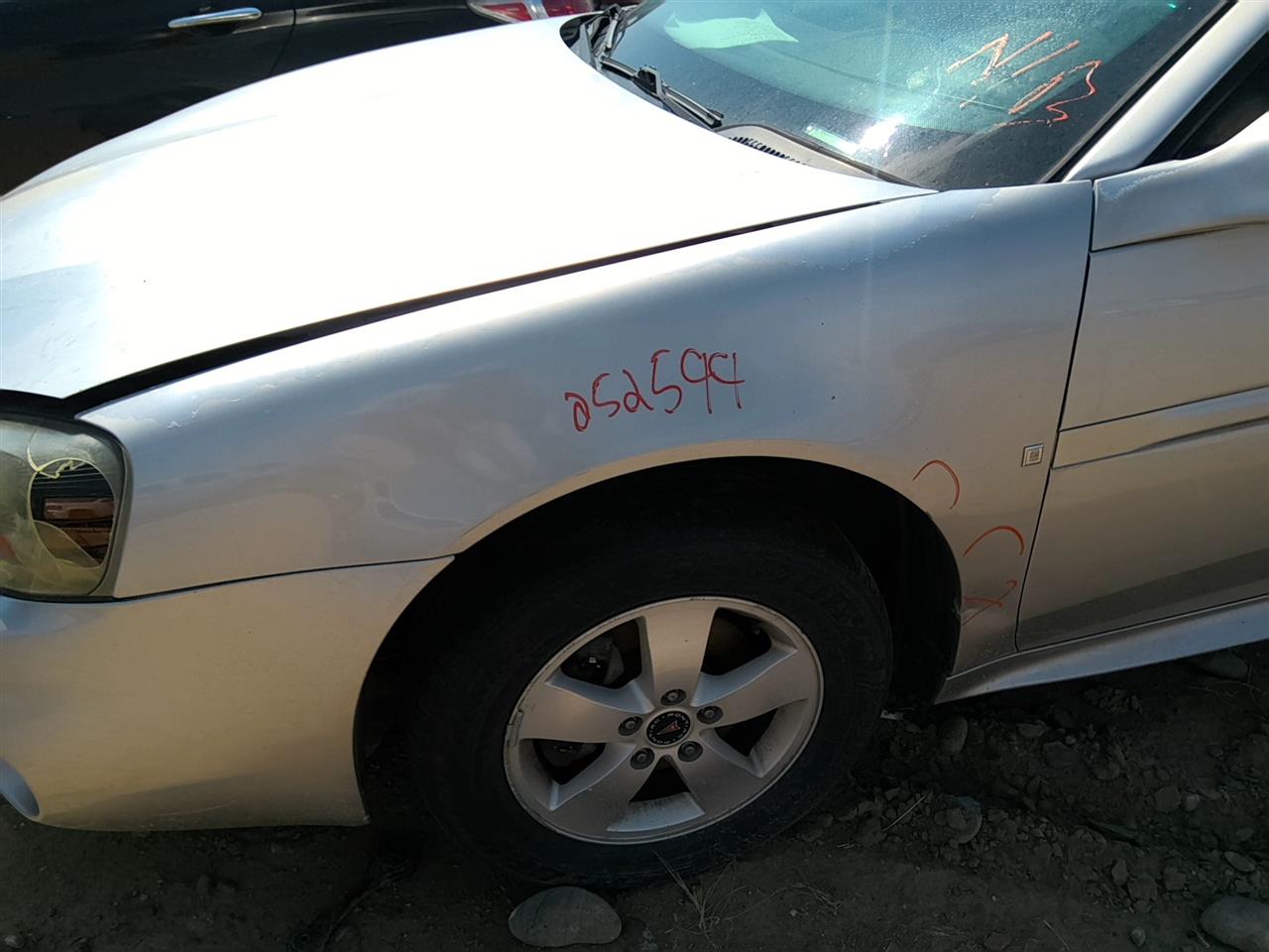 https://f005.backblazeb2.com/file/img-partshotlines-com/Inventory/SW52/Vehicle/21667_10.jpg