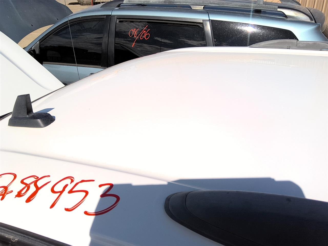 https://f005.backblazeb2.com/file/img-partshotlines-com/Inventory/SW52/Vehicle/21832_04.jpg
