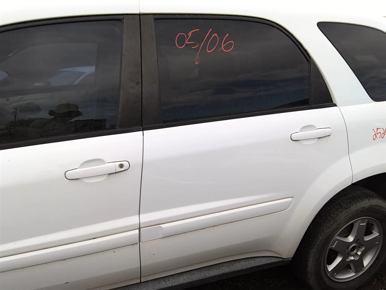 https://f005.backblazeb2.com/file/img-partshotlines-com/Inventory/SW52/Vehicle/22013_11.jpg