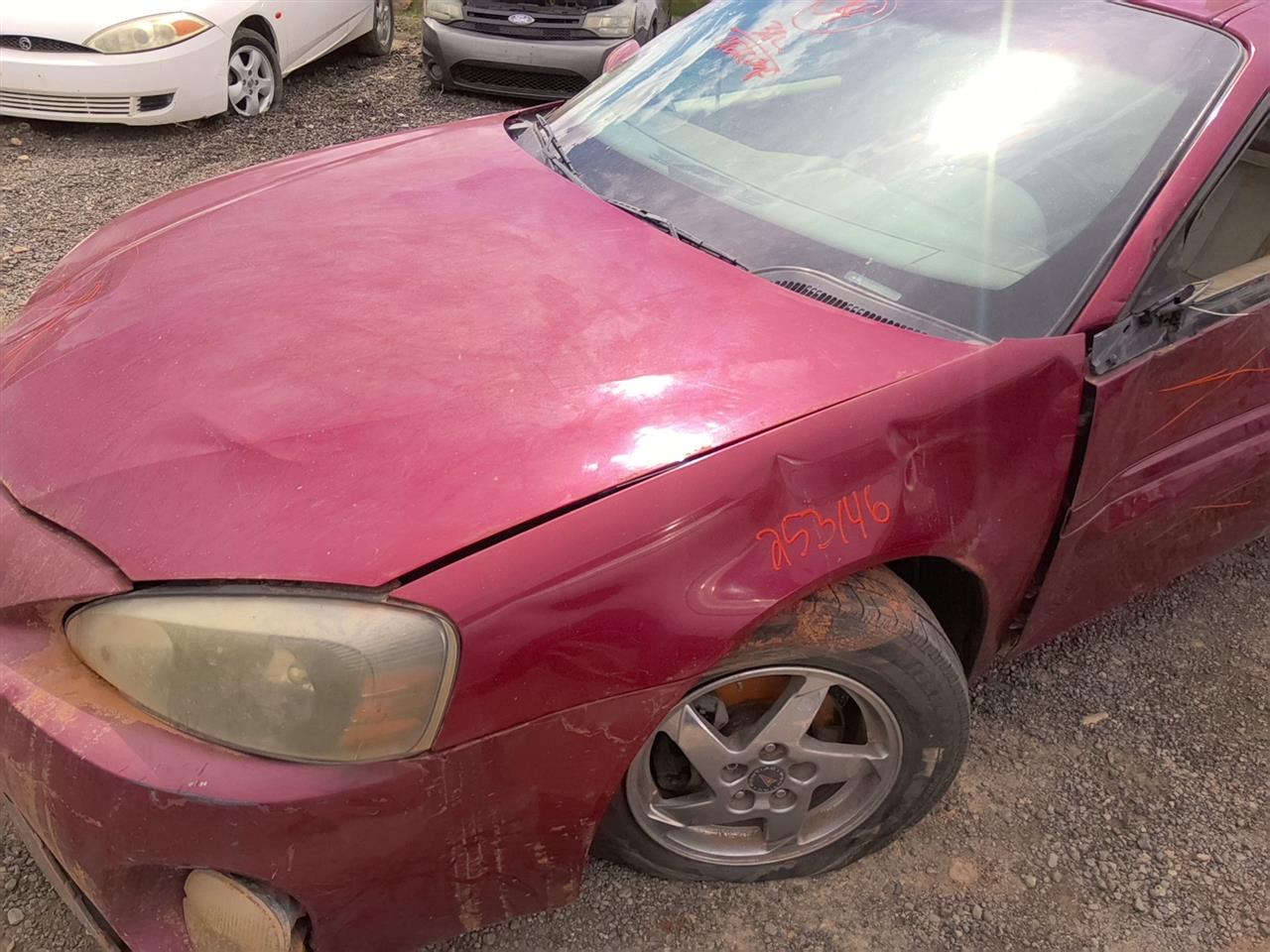 https://f005.backblazeb2.com/file/img-partshotlines-com/Inventory/SW52/Vehicle/22218_08.jpg