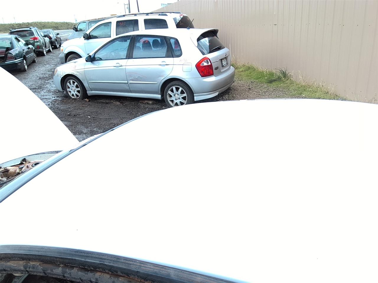 https://f005.backblazeb2.com/file/img-partshotlines-com/Inventory/SW52/Vehicle/22337_04.jpg