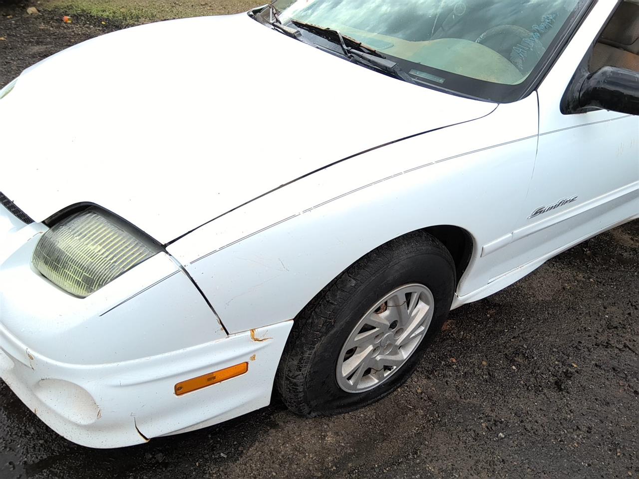 https://f005.backblazeb2.com/file/img-partshotlines-com/Inventory/SW52/Vehicle/22337_09.jpg